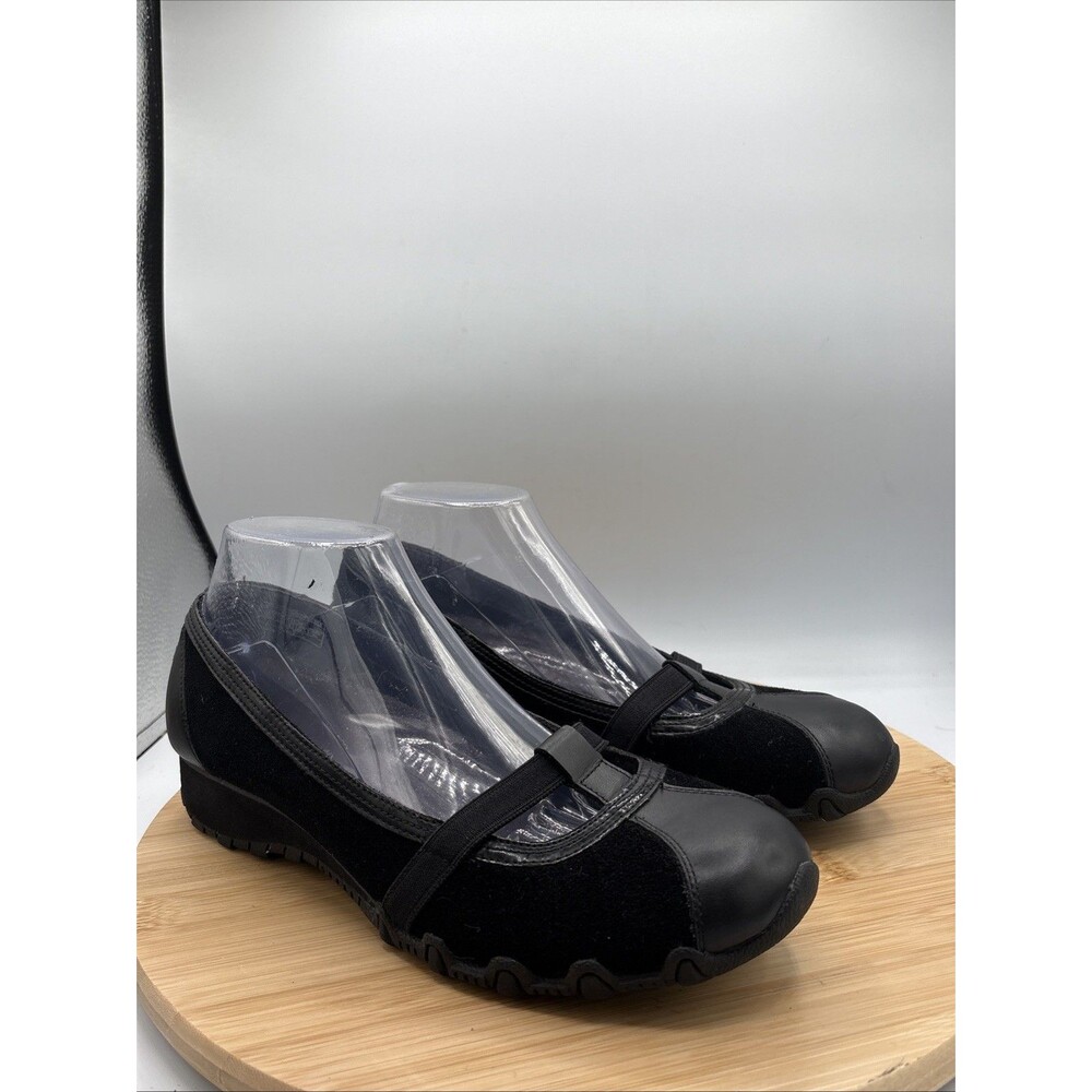 Skechers Womens Black  Suede & Leather Mary Jane Shoe Comfort Lug Sole  Size 8.5
